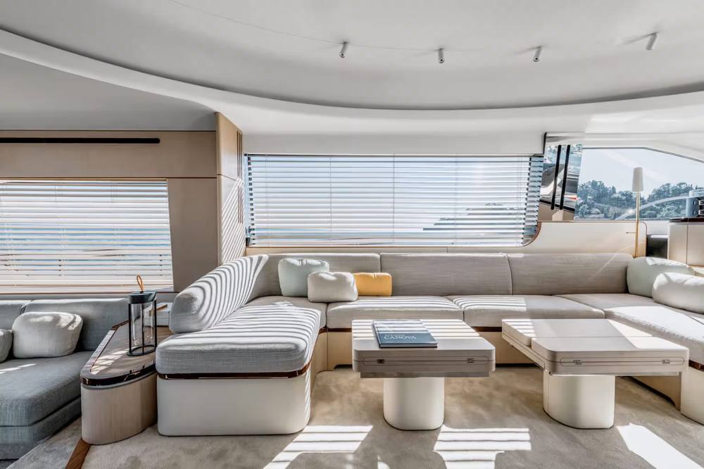 AZIMUT FLY 68 — 3