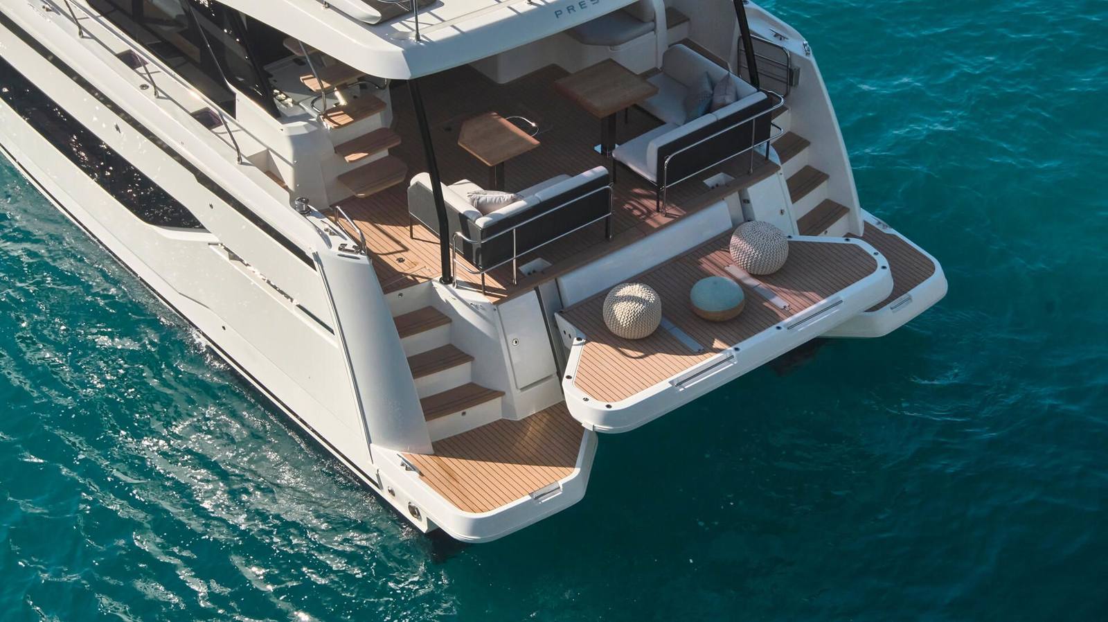 PRESTIGE M48 · CATAMARAN